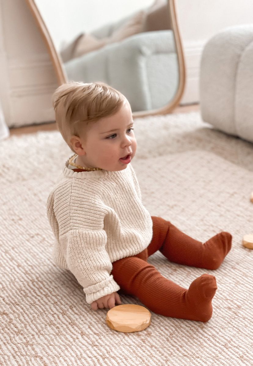 Rugabubs award winning soft foam reversable padded play mats in both large and round sizes are the safest, Eco friendly, waterproof playmats available for your baby. Perfect as a nursery rug and as a tummy time playmat.