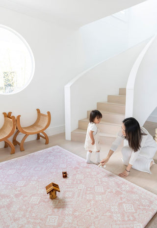 Australia award winning soft foam padded play mats in both large and round sizes are the safest, Eco friendly, non-toxic, waterproof playmats available for your baby. Perfect as a nursery rug and as a tummy time playmat.